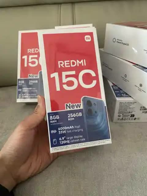 Redmi 15C boxes, 8GB RAM 256GB storage printed on the box